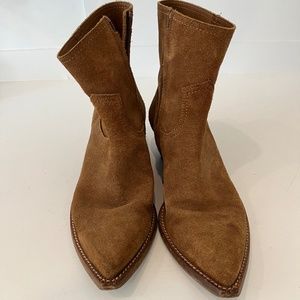 YSL Wyatt Boot Size 43